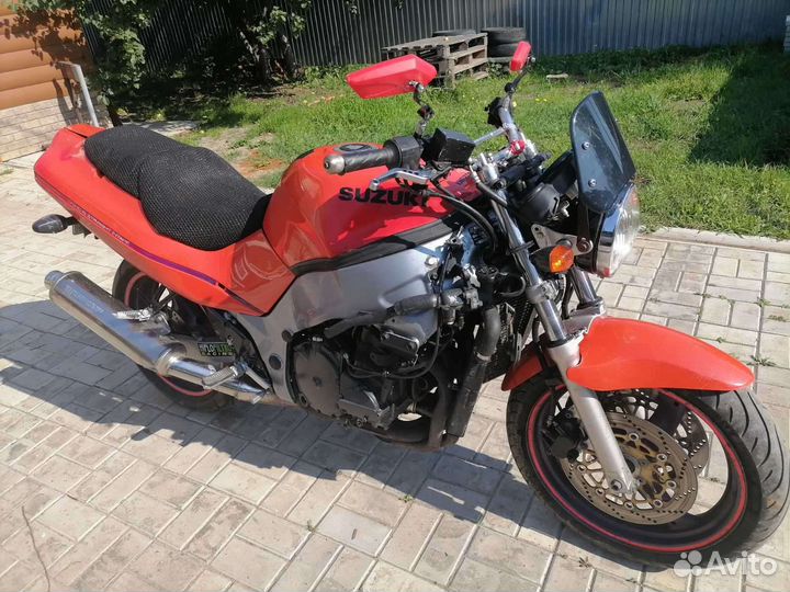 Suzuki RF600R