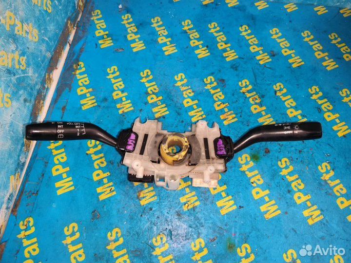 Блок подрулевых переключателей Mazda Familia