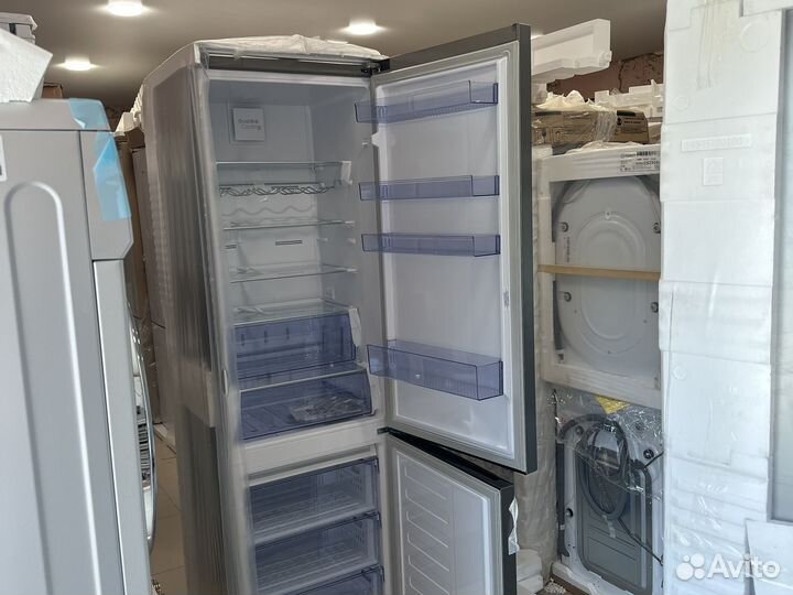 Холодильник новый сухойморозвысота 2м бутылачница
