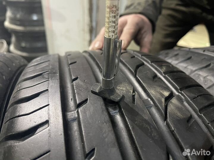 Continental ContiPremiumContact 2E 215/55 R18