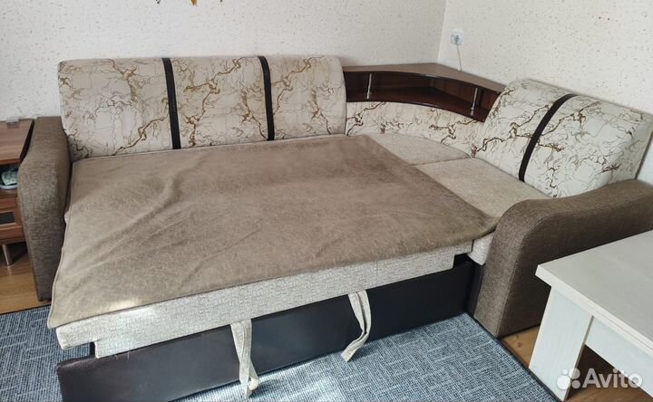 Угловой диван