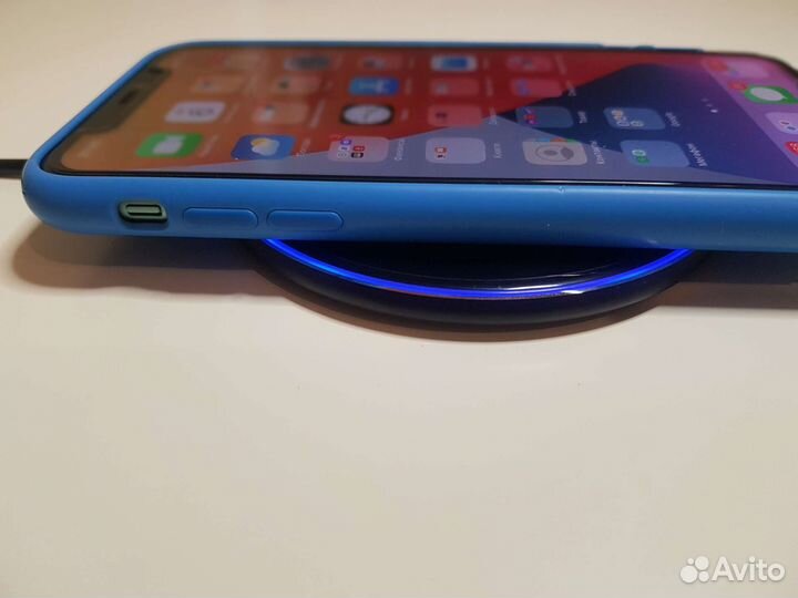 Беспроводная зарядка новая