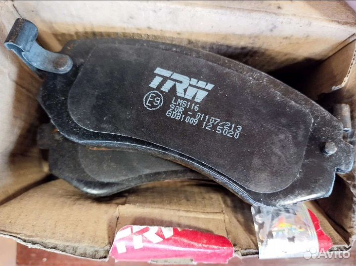 Тормозные колодки TRW GDB 1009