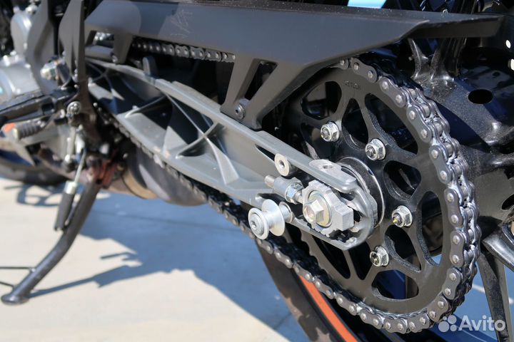 KTM Duke 390, 2021, 4100 км