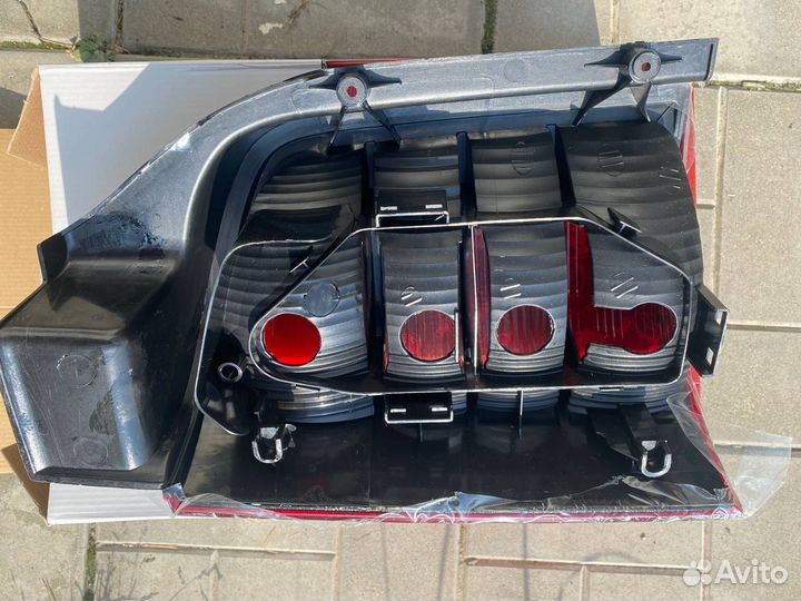 Фонарь задний правый Volkswagen Transporter T5