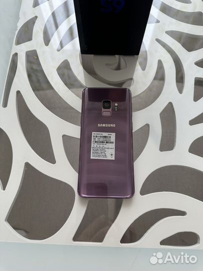 Телефон samsung galaxy s9