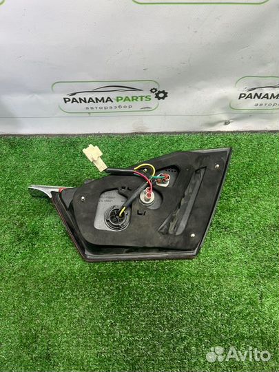 Стоп-сигнал задний левый Toyota Camry 55 2.0 2012