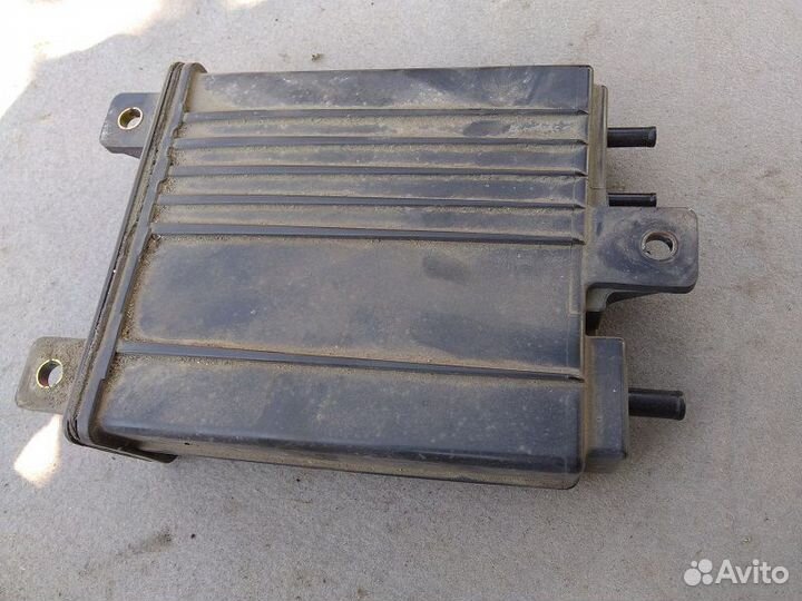 Абсорбер топливный Subaru Forester SG5 2002-2007г