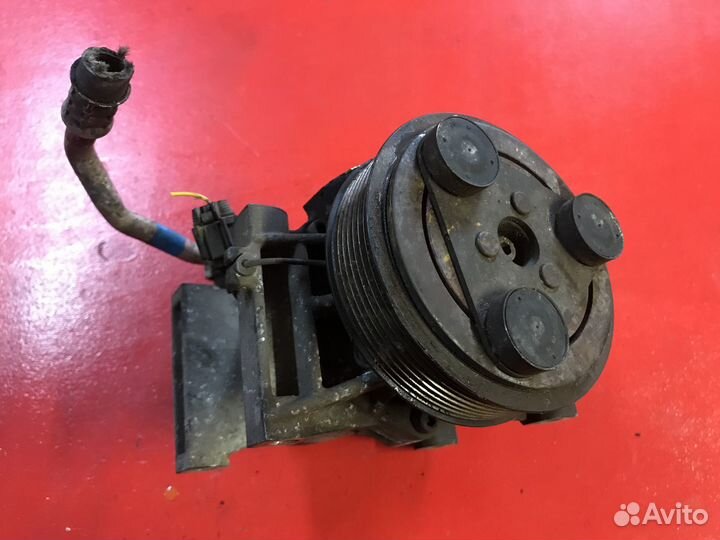 Компрессор кондиционера Nissan Pathfinder R51 YD25