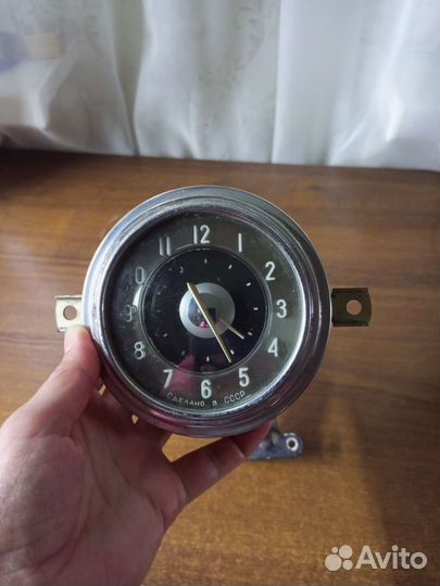 Автомобильные часы Газ 21 Волга