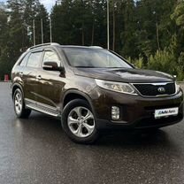 Kia Sorento 2.4 AT, 2017, 49 800 км, с пробегом, цена 2 130 000 руб.