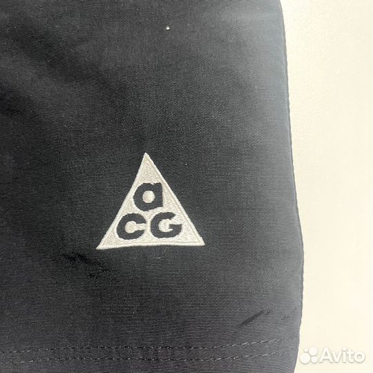 Шорты Nike ACG