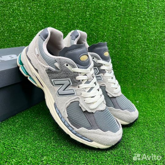 Кроссовки New Balance 2002R Grey