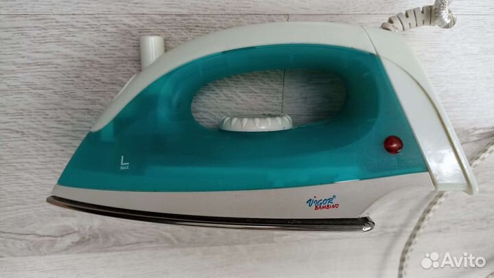 Утюг Vigor