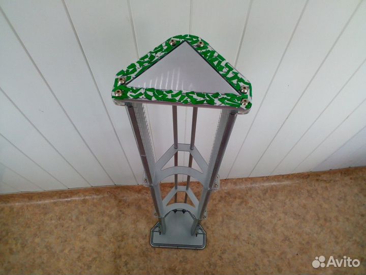 Подставка под CD диски