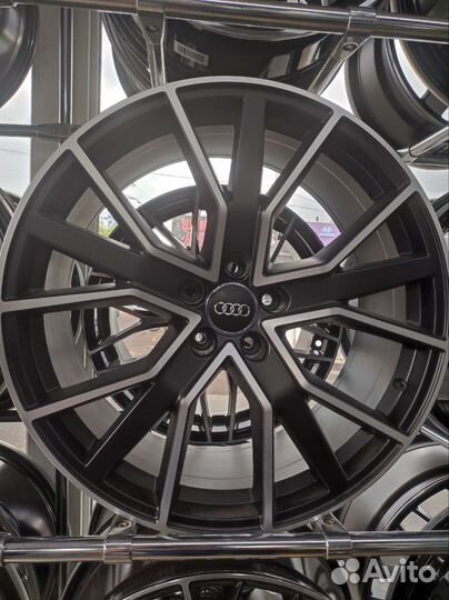 Диски на audi Q8 R22 5x112new