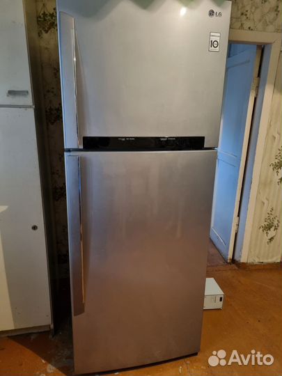 Холодильник LG бу
