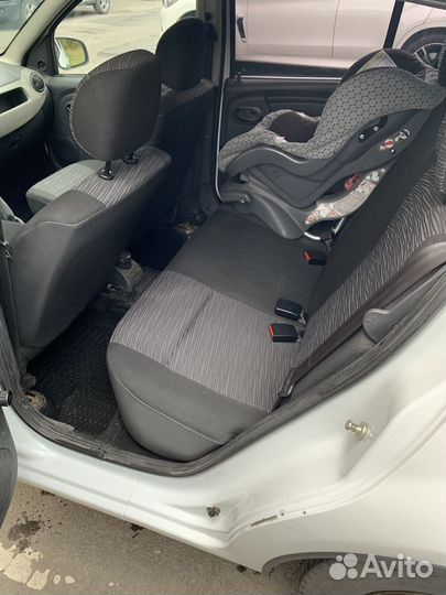 Renault Sandero 1.4 МТ, 2012, 247 000 км