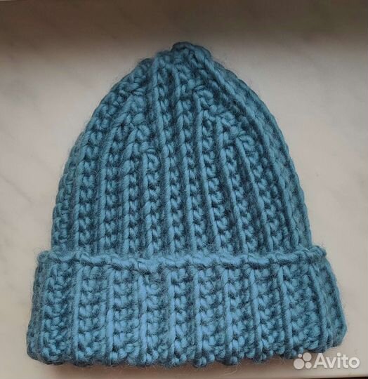 Зимняя объемная шапка