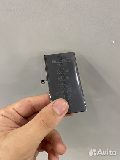 Батарея на iPhone 12 pro (оригинал)