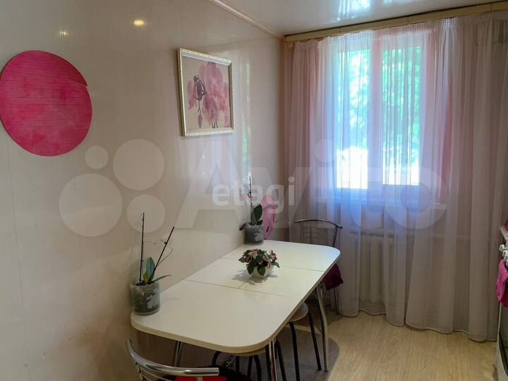 Дом 56 м² на участке 2 сот.