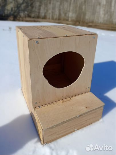 Гнездо для кур с яйцесборником