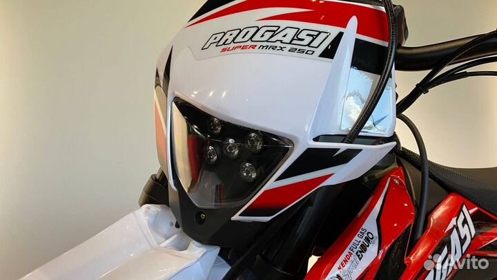 Мотоцикл Progasi Super Max 250 красно-черный