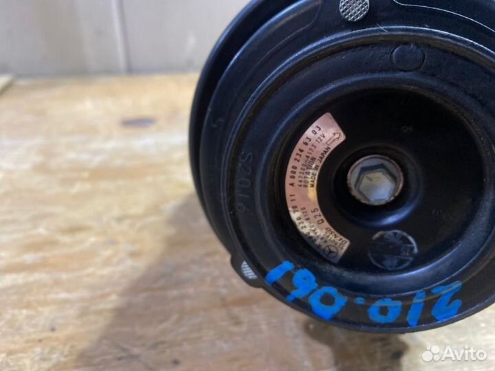 Компрессор кондиционера Mercedes-Benz E-Class W210