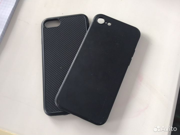 Чехол на iPhone 7