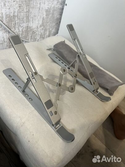 Подставка для макбук-ноутбук