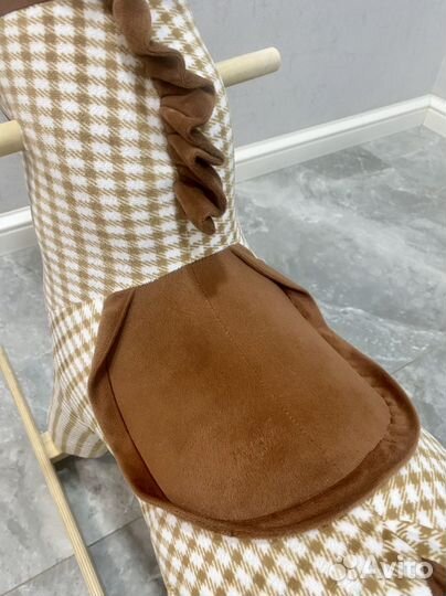 Качалка лошадь