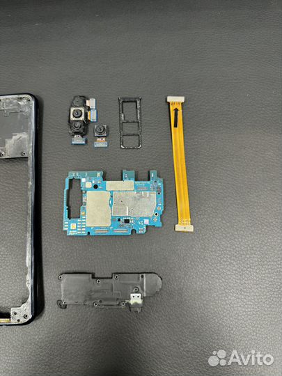 Samsung A7 2018 SM-A750 разбор (demo)