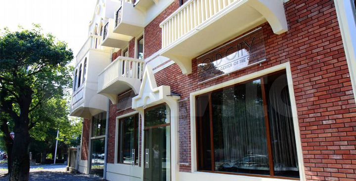 Гостиница 800 м² (Грузия)
