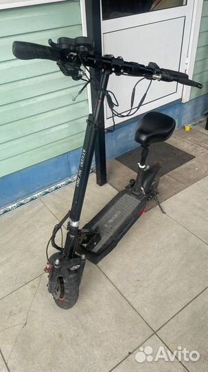 Самокат взрослый электрический