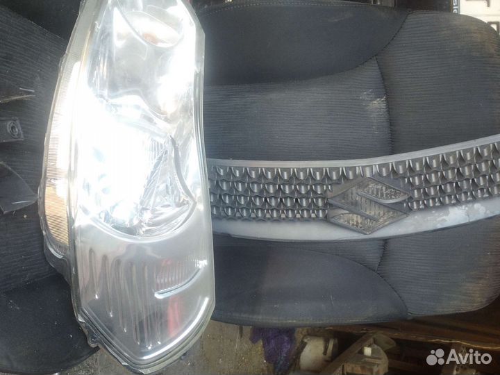 Фара левая suzuki sx4