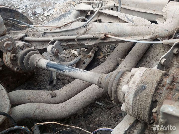 Привод задний левый BMW E34