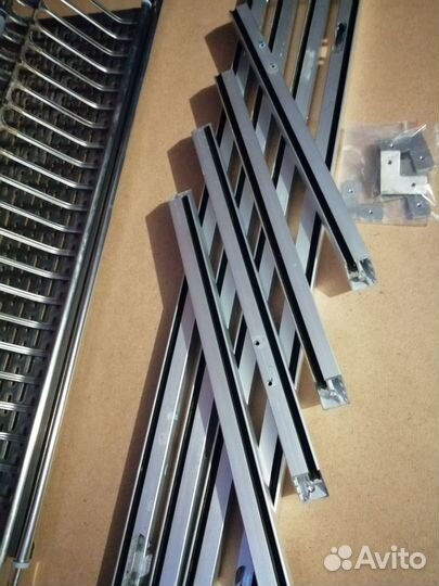 Мебельная фурнитура