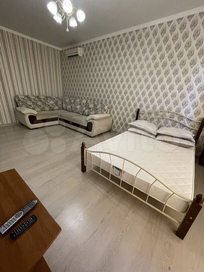 2-к. квартира, 80 м², 2/5 эт.