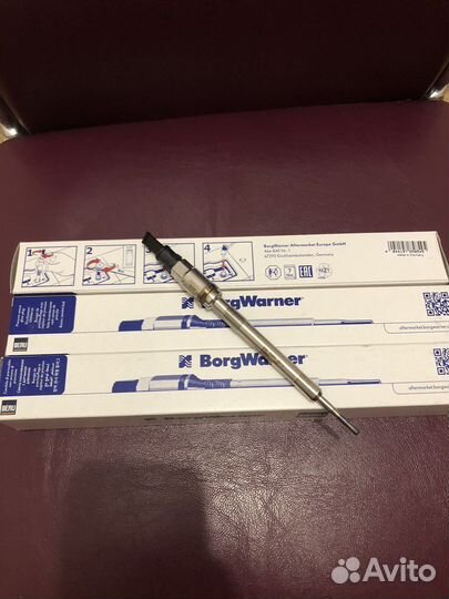 Свеча накала 03L905061H vag с датчиком давления