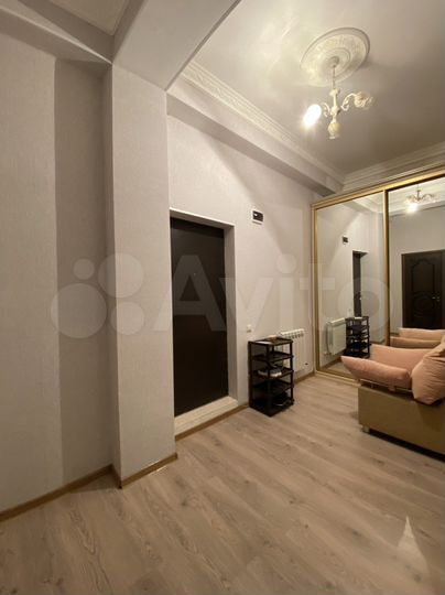1-к. квартира, 40 м², 1/11 эт.