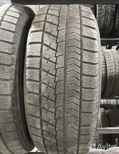 Bridgestone Blizzak VRX 215/60 R16 95S