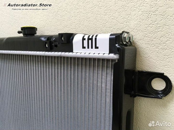 Радиатор Toyota Land Cruiser (J100) 98-07