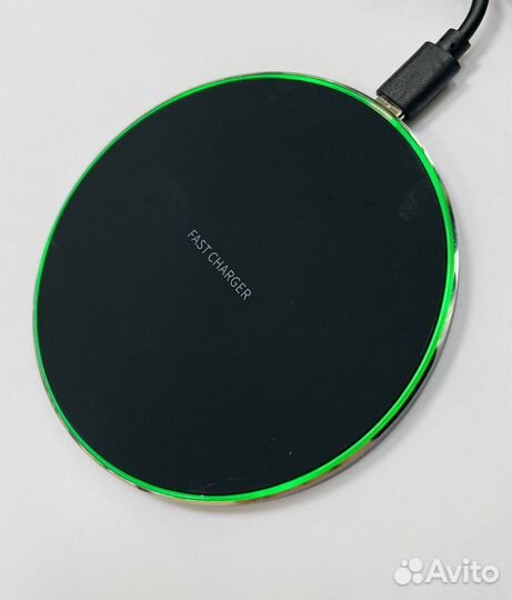 Беспроводная зарядка для телефона