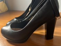 Туфли женские черные 37 размер