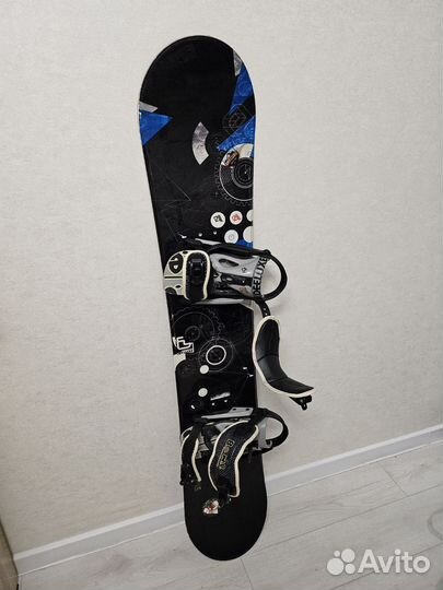 Сноуборд M3 Fitter 154+ крепление Bone