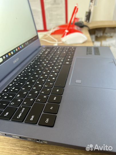 Свежий ноутбук для игры и учебы (29)