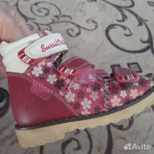 Босоножки для девочки