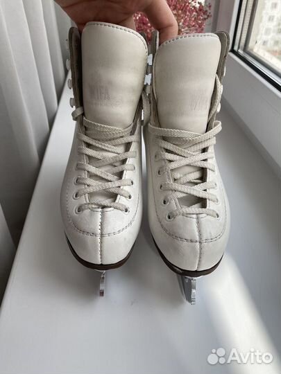 Фигурные коньки Wifa Prima 29 LL