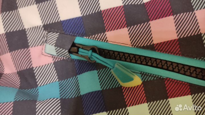 Куртка на девочку 152