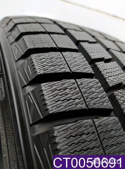 Dunlop SP Winter Maxx WM01 245/45 R18 96T